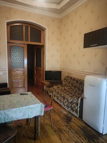 Uzunmüddətli kirayə mənzillər: 3 otagli ev dolu veziyetde. hər bir serayiti var Razinen gelende — 8