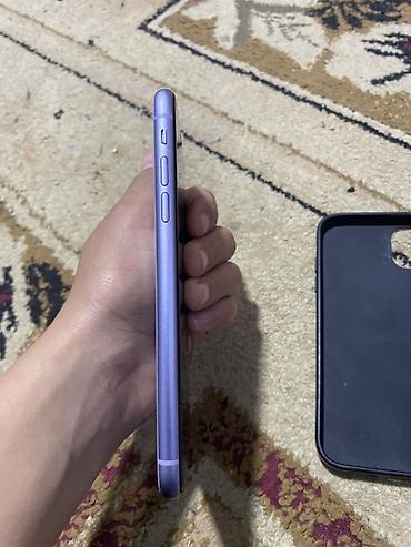 Apple iPhone: IPhone 11, Б/у, 128 ГБ, Чехол, 78 % — 6