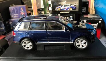 Avtomobil modelləri: 2004 il, 1:18, Dəmir, Ödənişli çatdırılma — 13