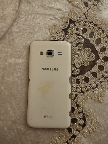 samsung s23 ultra satilir: Samsung Galaxy J3 2017, 16 GB, rəng - Ağ, Barmaq izi, İki sim kartlı