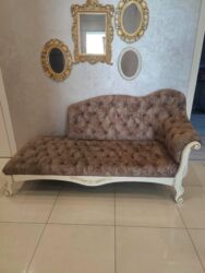 Yataq otağı dəstləri: Künc divan, İşlənmiş