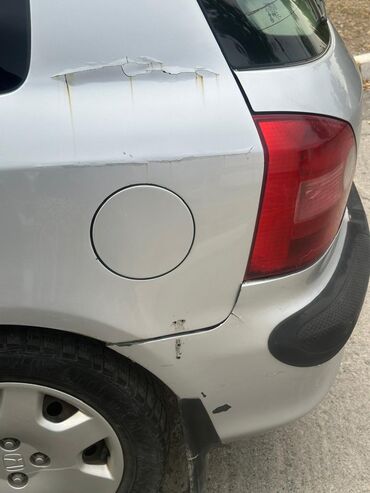 Honda: Honda Civic: 2003 г., 1.5 л, Автомат, Бензин, Хэтчбэк — 7