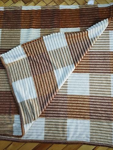 Kurtkalar: Edialı razmeri 200 130 sm — 4