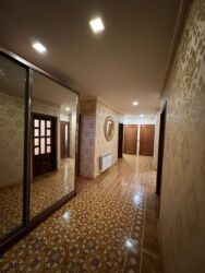 Köhnə tikili: Bakıda 7ci mikrayonda metro ilə 1dəqiqəlik məsafədə yerləşir 5otaqlı — 6