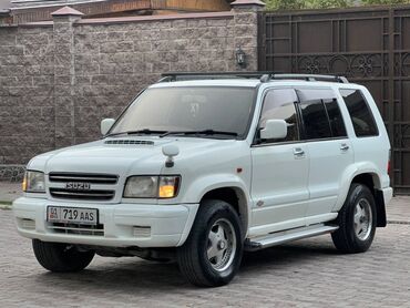 Isuzu: Isuzu Bighorn: 2000 г., 3 л, Автомат, Дизель, Внедорожник