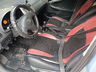 Toyota: Toyota Corolla: 2008 г., 1.6 л, Механика, Бензин, Седан — 11