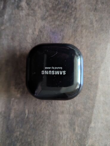 телефон samsung j7: Samsung наушники 
пол оригинал 
1000 сом