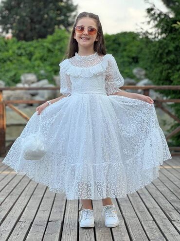 Haljine: Odmah dostupne haljinice za princezice od 5 do 10 godina u kompletu sa na lalafo.rs — 23 Haljine: Odmah dostupne haljinice za princezice od 5 do 10 godina u kompletu sa — 23