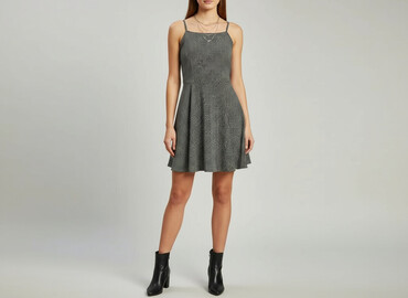 sukienka dla seniorki: Сукня жіноча, розмір M