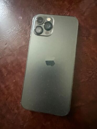 Apple iPhone: IPhone 12 Pro, Б/у, 128 ГБ, Защитное стекло, Коробка, 77 %