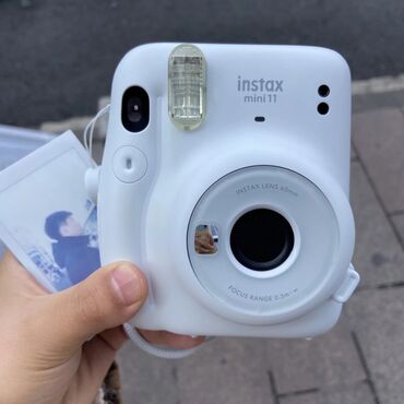 фотоаппарат 360: Instax 11 в разных расцветках ( новые запечатанные с гарантией) Самая