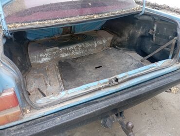 купить чехлы на гольф 4: Audi 100: 1987 г., Механика, Бензин, Седан