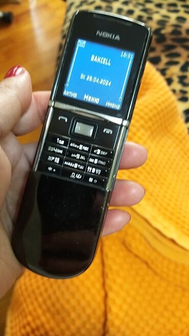 Nokia: Telfon 88 00