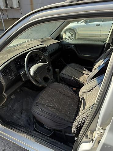 Volkswagen: Volkswagen Golf Variant: 1996 г., 1.8 л, Механика, Универсал — 5