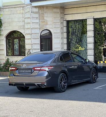 byd son: Toyota Camry: 2018 г., 2.4 л, Автомат, Бензин, Седан — 4