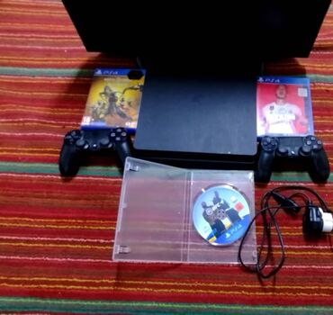 сони пес 3: Прадаю ps 4 slim 500гб 2 оригинал джостика с играми ФИФА 20, МОРТОЛ