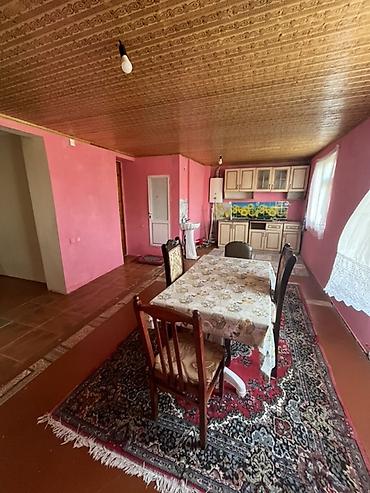 1 комната квартира снять: Geniş və işıqlı otaq icarəyə verilir. Xüsusiyyətlər: - Böyük — 7
