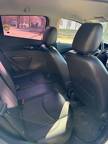 Chevrolet: Chevrolet Spark: 2016 г., 1 л, Вариатор, Бензин, Хэтчбэк — 12