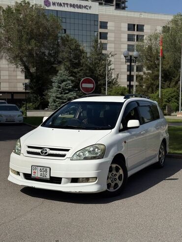 машыны под выкуп: Toyota Ipsum: 2003 г., 2.4 л, Автомат, Газ, Вэн/Минивэн
