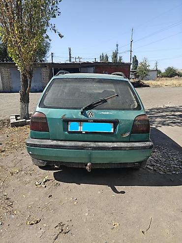 Volkswagen: Volkswagen Golf: 1992 г., 1.8 л, Механика, Бензин, Хэтчбэк — 3