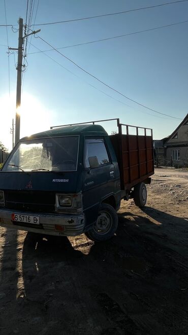 аккорд 1 8: Mitsubishi L300: 1983 г., 1.8 л, Механика, Бензин