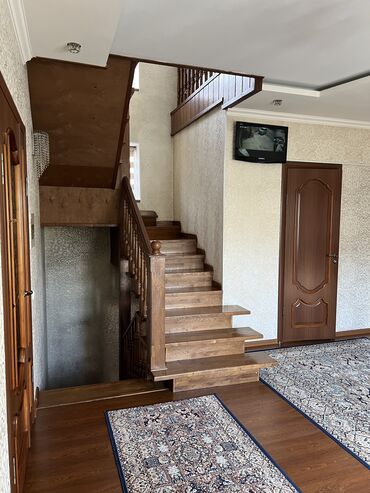 продаю дом ала арча: Коттедж, 300 м², 8 комнат, Собственник, Евроремонт