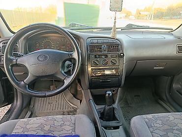 фреон 32: Toyota Avensis: 1998 г., 1.6 л, Седан — 9