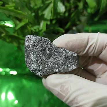 Qiymətli daşlar: Metalik Təbii Daşlar Satılır | Nadir Parlaq Mineral Daşlar | Orijinal — 9