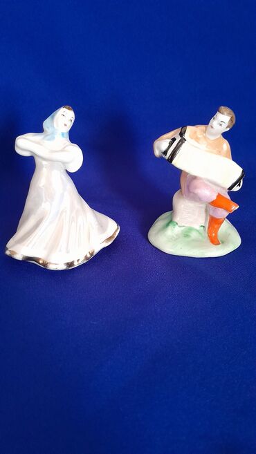 Heykəlciklər: Heykəlciklər — 12