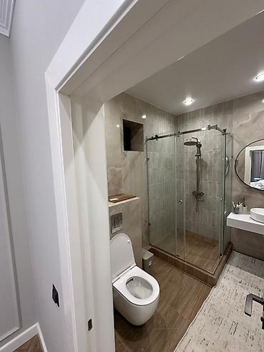 Продажа коттеджей и домов: Продается дом 2- х этажный Киргизия 1 Площадь дома 380 м2 Комнат 6 — 6