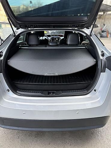 Toyota: Toyota Prius: 2020 г., 1.8 л, Вариатор, Гибрид, Хэтчбэк — 8