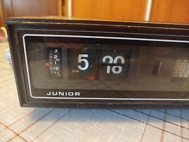 digitalni led sat: Retro stari radio Junior flip budilnik vintage. Nepoznato stanje — 1