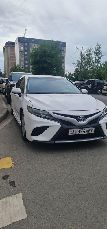 Toyota: Toyota Camry: 2019 г., 2.4 л, Гибрид