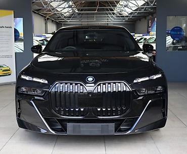 Avtoelektronika: Bmw i7 radiator barmaqliqi 
Qabaq ablisovka originaldir — 1