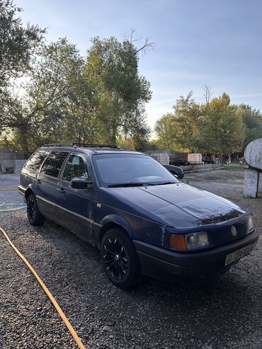 продаю или меняю на дом: Volkswagen Passat: 1991 г., 1.8 л, Механика, Бензин, Универсал