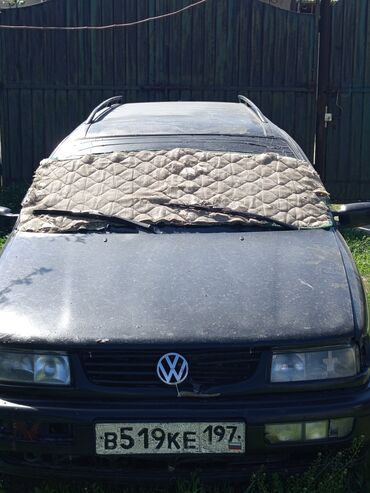 Volkswagen: Volkswagen Passat Variant: 1994 г., 1.8 л, Механика, Бензин, Универсал