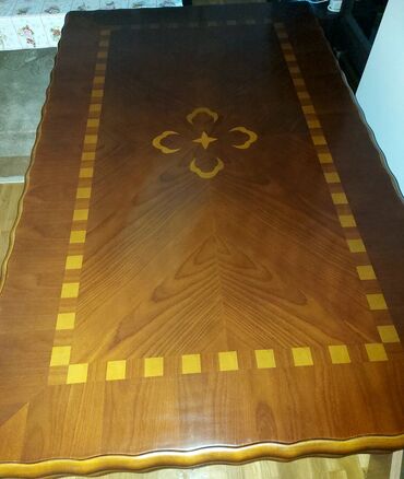 Stilske garniture: Prelepi drveni, trpezarijski sto sa 6 stolica. Novo! Dimenzije stola — 6