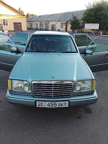 фикс токмок: Mercedes-Benz 220: 1993 г., 2.2 л, Механика, Газ, Седан — 1