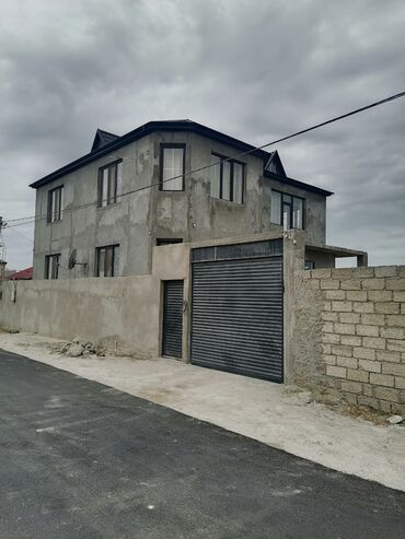 2 mertebeli evler: Buzovna 6 otaqlı, 330 kv. m, Yeni təmirli