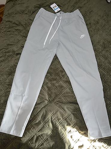 Pantalone: NIKE Club Woven Tapered Leg Pants Standard Fit Grey vel.M,L — 8