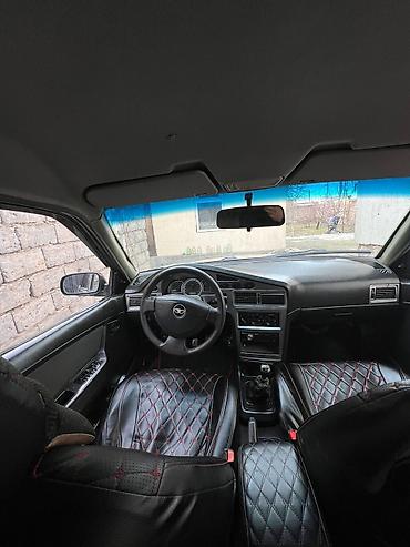 Daewoo: Daewoo Nexia: 2011 г., 1.5 л, Механика, Бензин, Седан at lalafo.kg — 18 Daewoo: Daewoo Nexia: 2011 г., 1.5 л, Механика, Бензин, Седан — 18