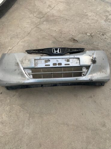 Другие автозапчасти: Бампер от Honda fit 2010