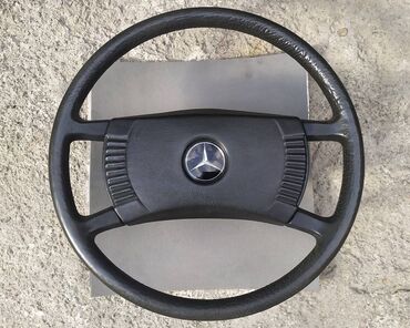 эмблема на мерс: Руль Mercedes-Benz 1980 г., Колдонулган, Оригинал, Германия