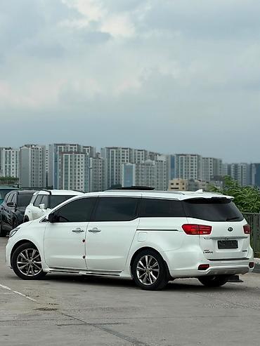 karnival: Kia Carnival: 2020 г., 2.2 л, Автомат, Дизель, Минивэн — 10