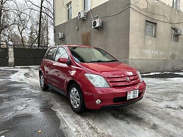 Toyota: Toyota ist: 2002 г., 1.5 л, Автомат, Бензин, Хэтчбэк — 3