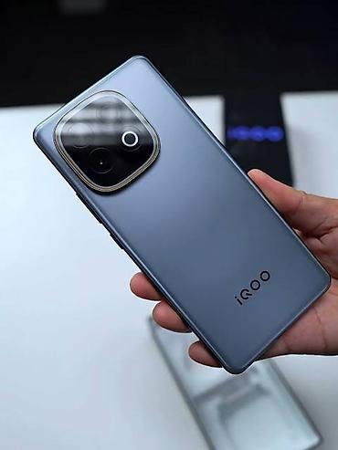 fre fire: Vivo iQOO, Б/у, 256 ГБ, цвет - Серый, 2 SIM — 2
