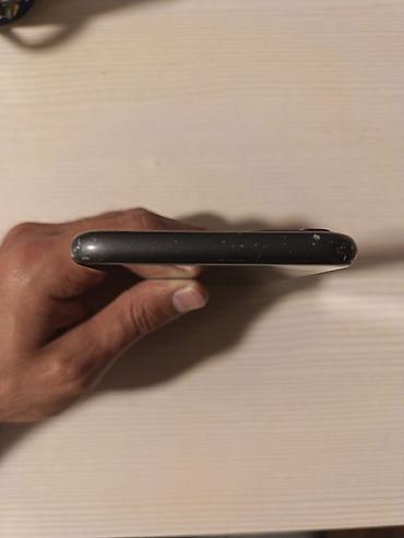 apple iphone 11 pro: IPhone 11, Qara — 7