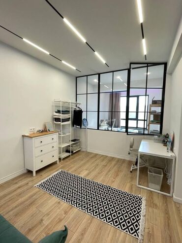 Долгосрочная аренда квартир: 2 комнаты, Риэлтор, Без подселения, С мебелью полностью — 1