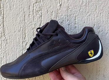 Women's Sneakers and athletic shoes: 46 — 1