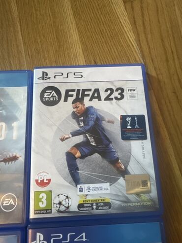 PS4 (Sony Playstation 4): Bütün disklər orijinal qutularındadır. Janrlar: futbol simulyatoru -da lalafo.az — 4 PS4 (Sony Playstation 4): Bütün disklər orijinal qutularındadır. Janrlar: futbol simulyatoru — 4